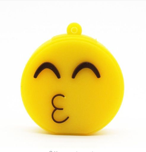 Éneklő évszakok (4GB USB Pen drive MP3) Éneklő évszakok (4GB USB Pen drive MP3)